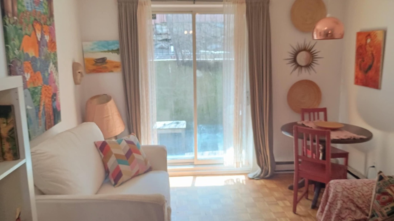 Photo of Livingroom in Plateau Mont Royal