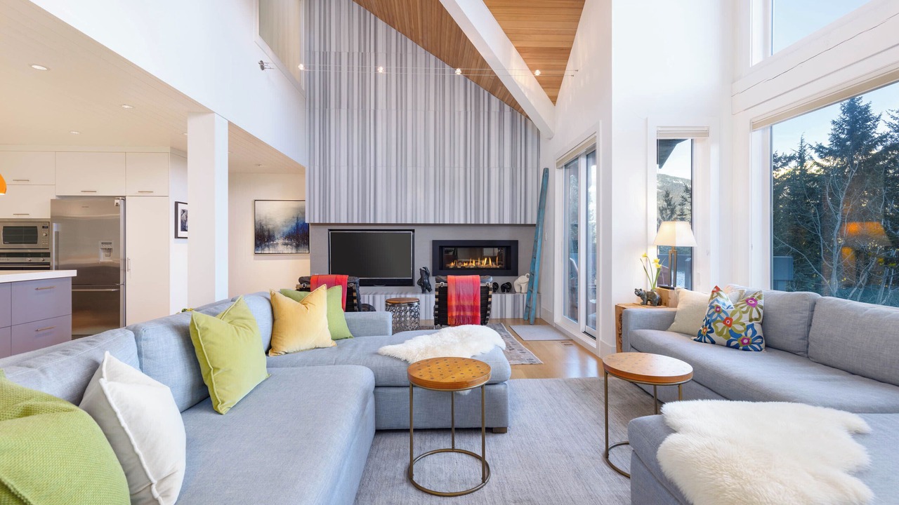 Photo of Livingroom in Whistler Village