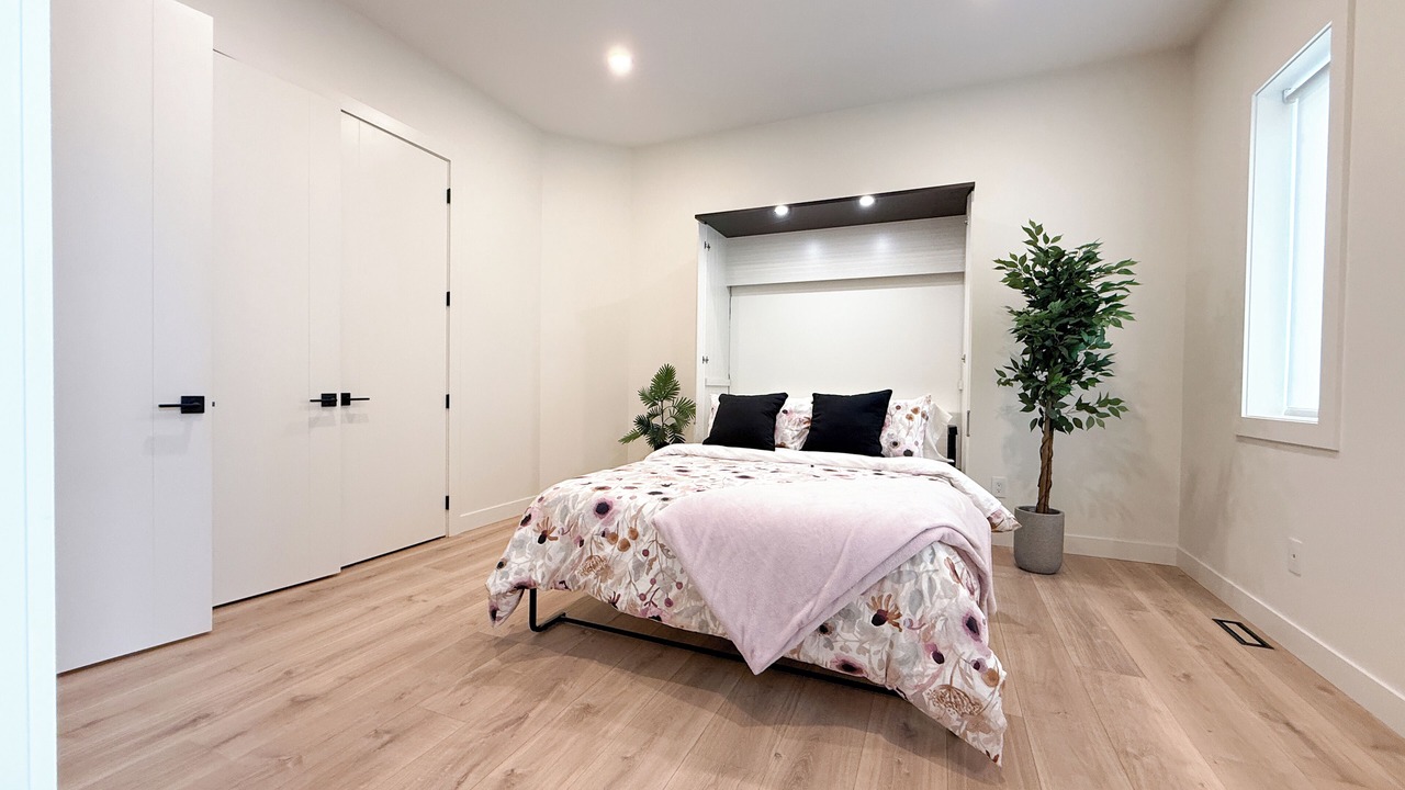 Photo of Bedroom in Okanagan-Similkameen