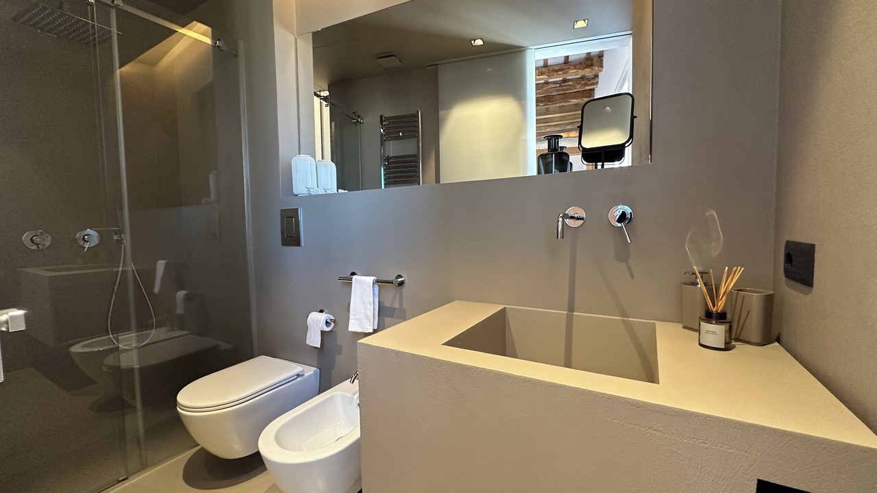 Photo of Bathroom in Trapani City Centre