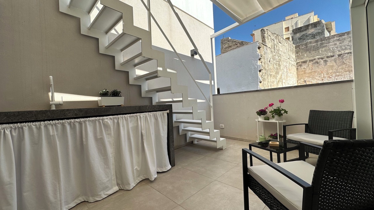 Photo of Patio Balcony in Trapani City Centre