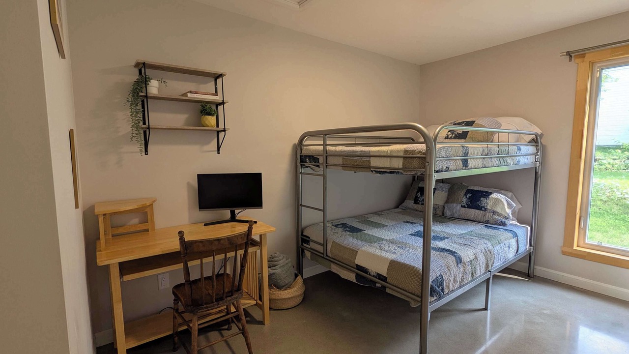 Photo of Bedroom in Saint-David-de-Falardeau
