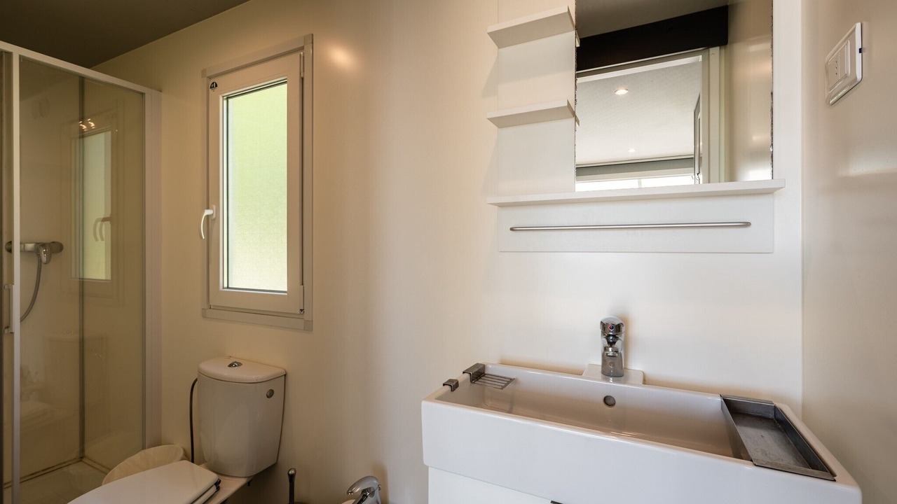 Photo of Bathroom in Margine Coperta-Traversagna