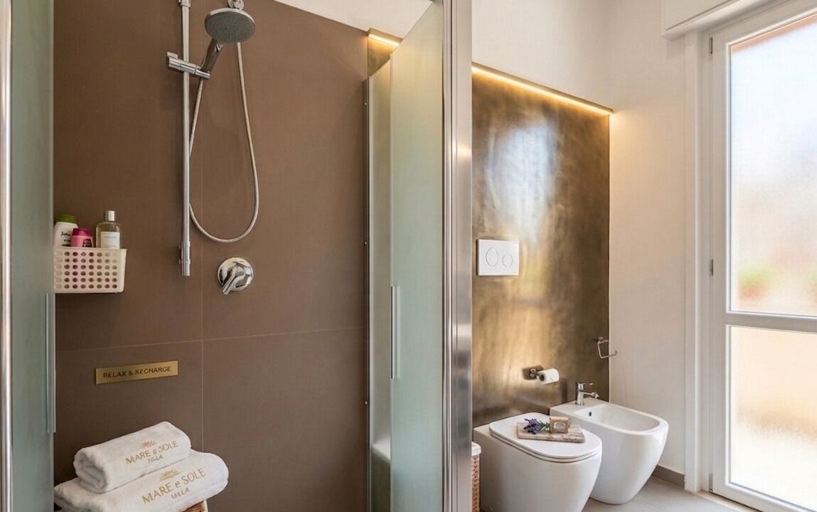 Photo of Bathroom in Trapani City Centre