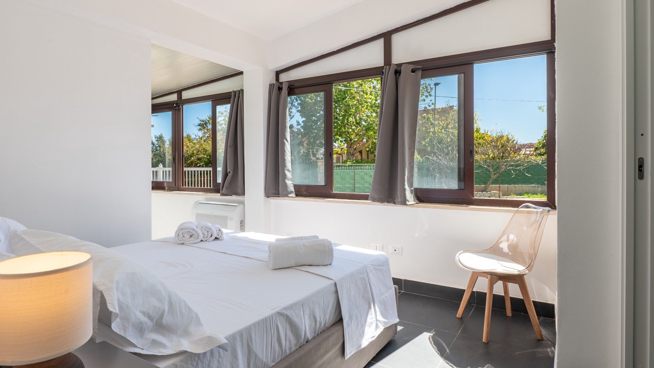Photo of Bedroom in Torre Colonna-sperone
