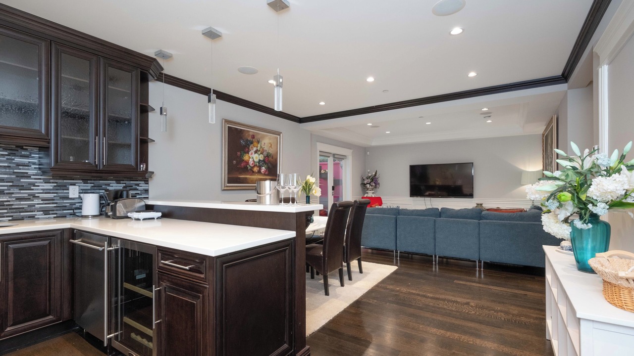 Photo of Kitchen in Arbutus Ridge