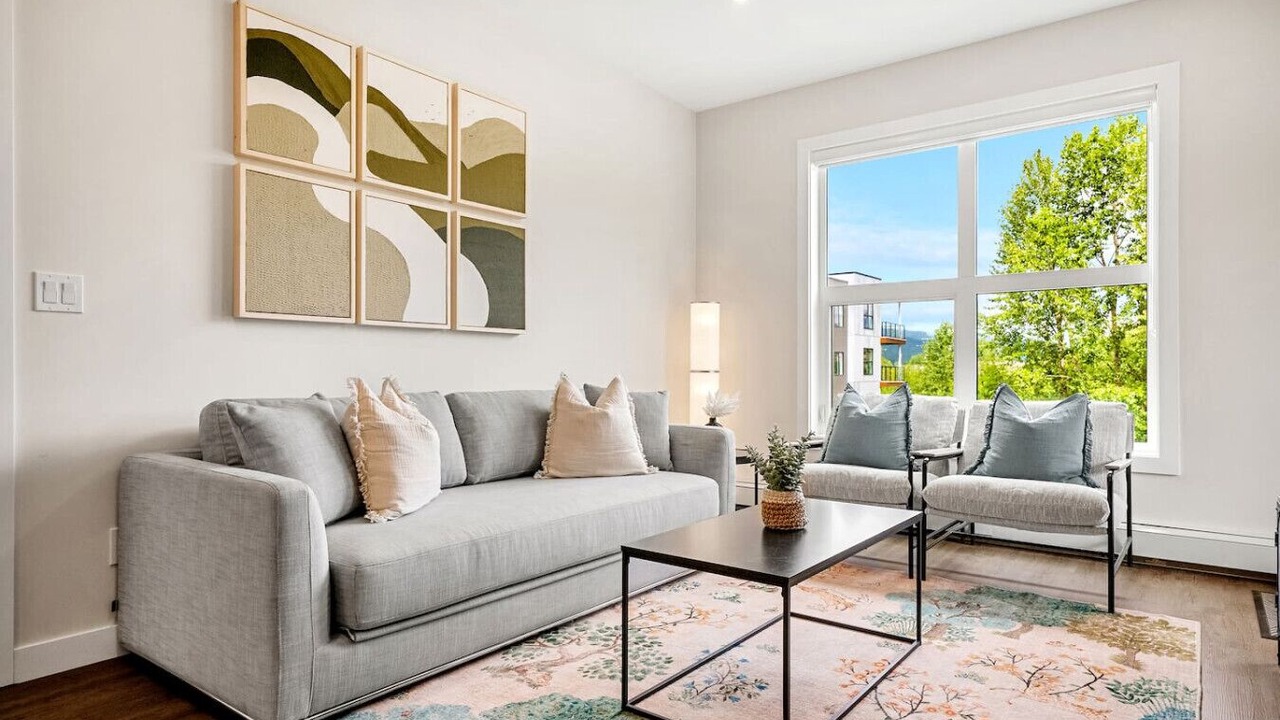 Photo of Livingroom in Golden