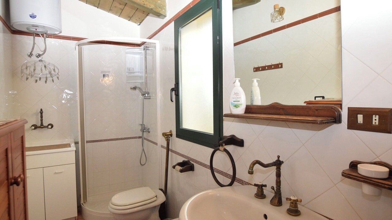 Photo of Bathroom in Chiaramonte Gulfi