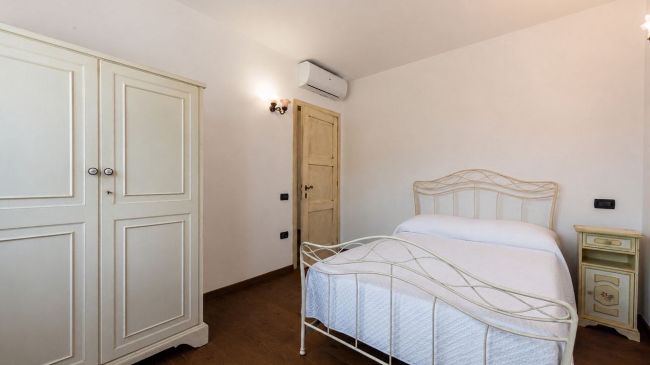 Photo of Bedroom in Pietrasanta