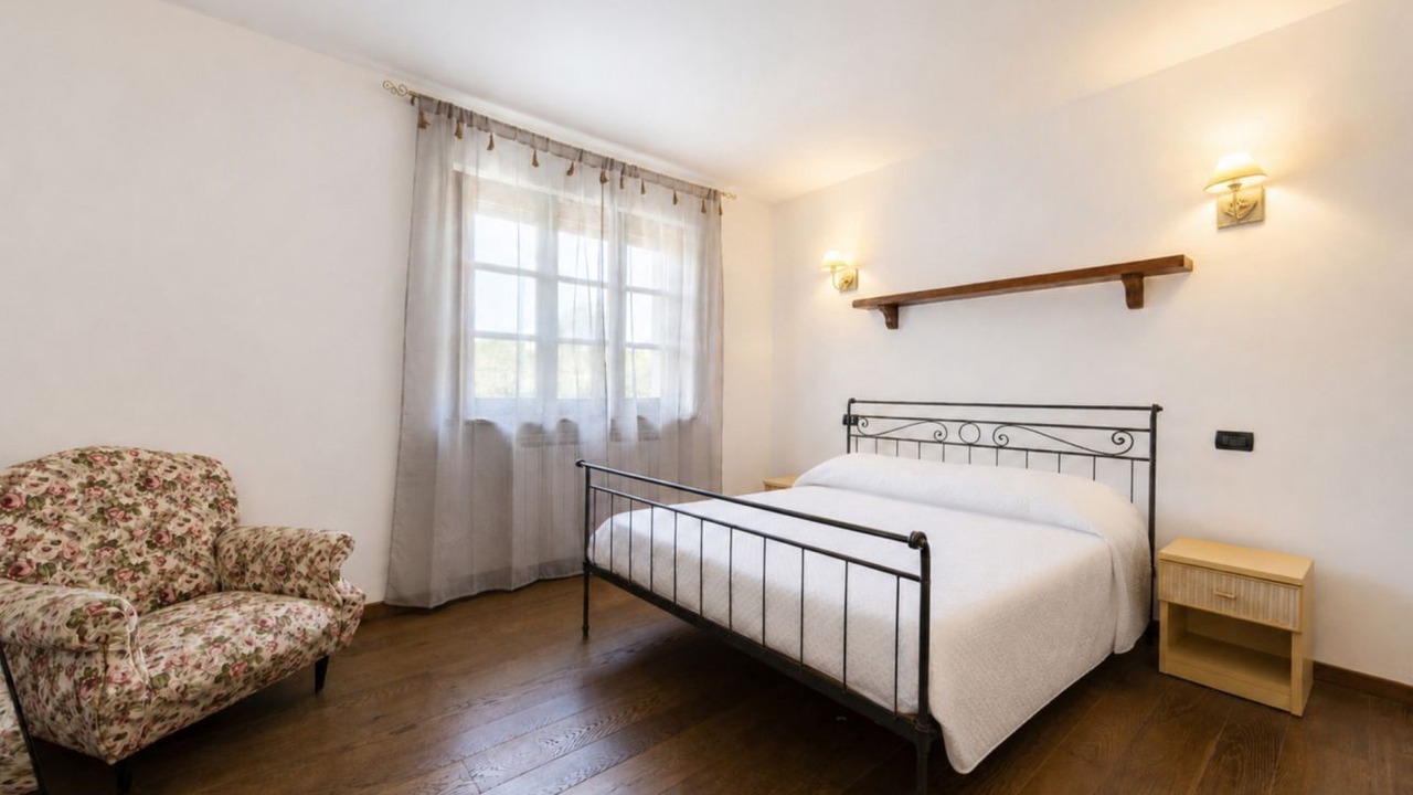 Photo of Bedroom in Pietrasanta