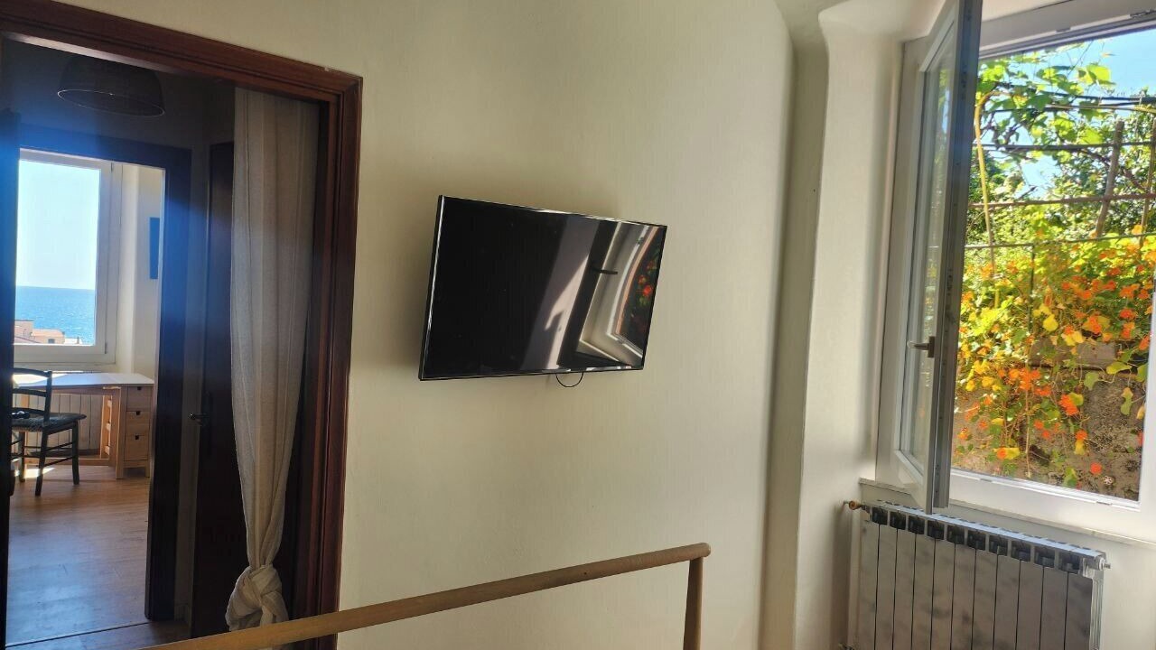 Photo of Bedroom in Tellaro