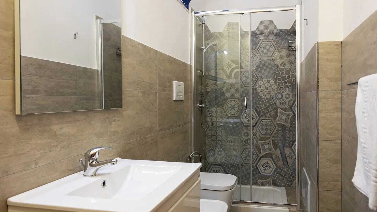 Photo of Bathroom in Marettimo