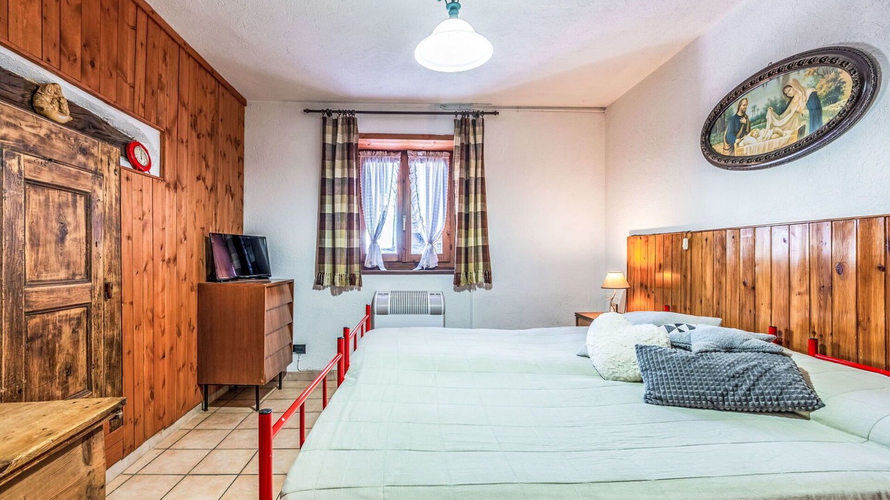 Photo of Bedroom in Introd