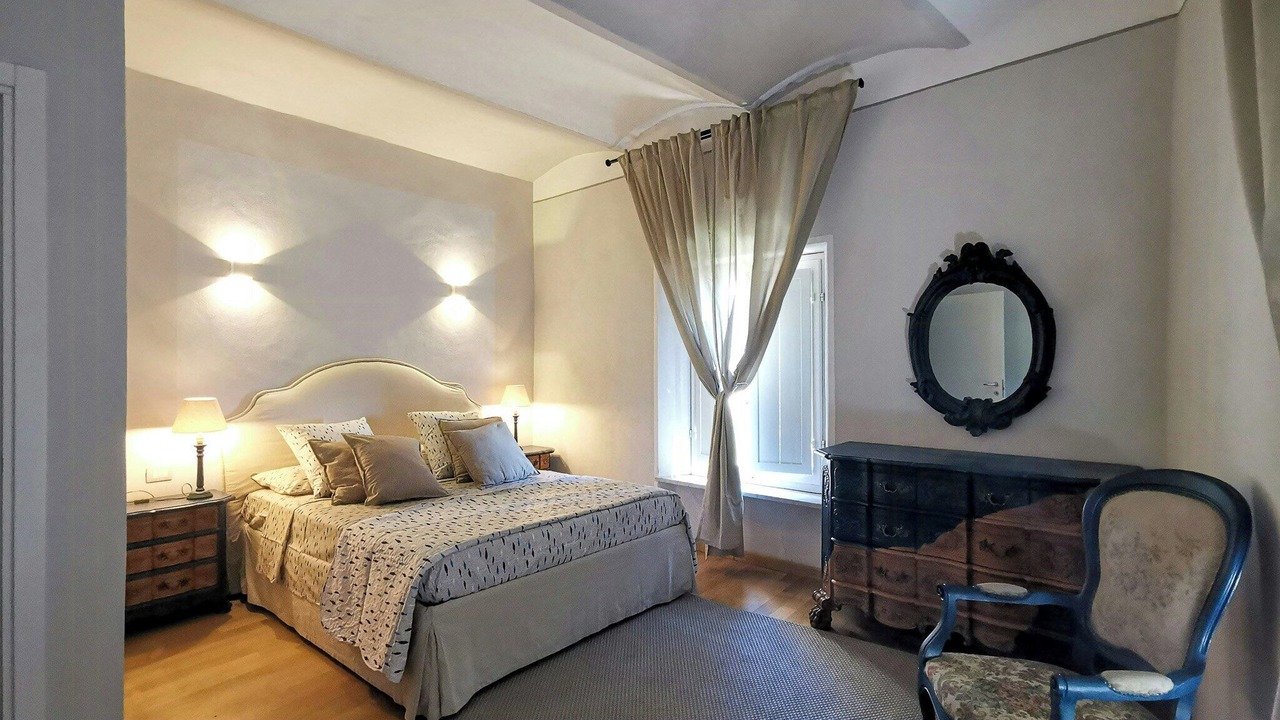 Photo of Bedroom in Campiglia Marittima