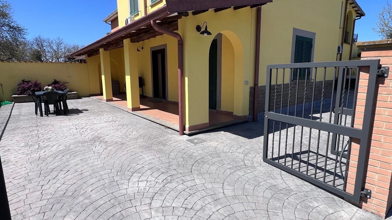 Photo of Outdoor in Zona XXVI Castel di Decima