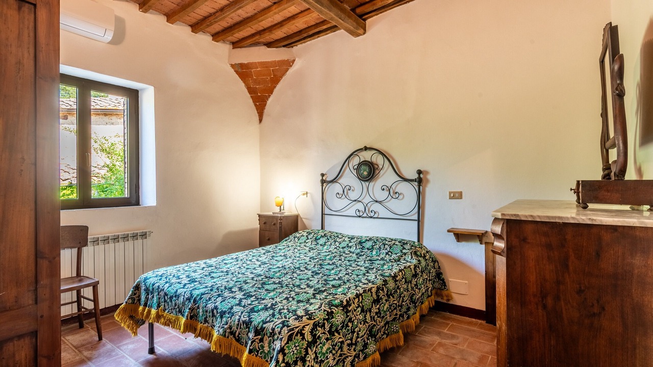 Photo of Bedroom in Murlo