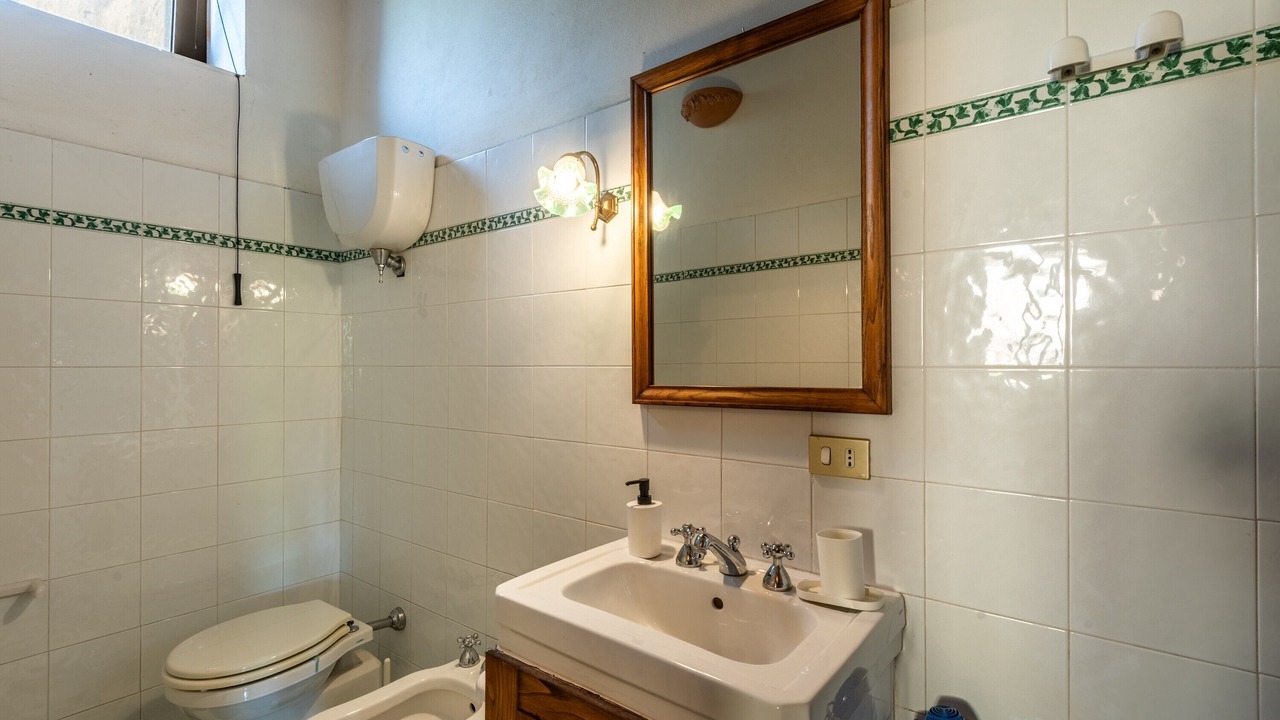 Photo of Bathroom in Murlo