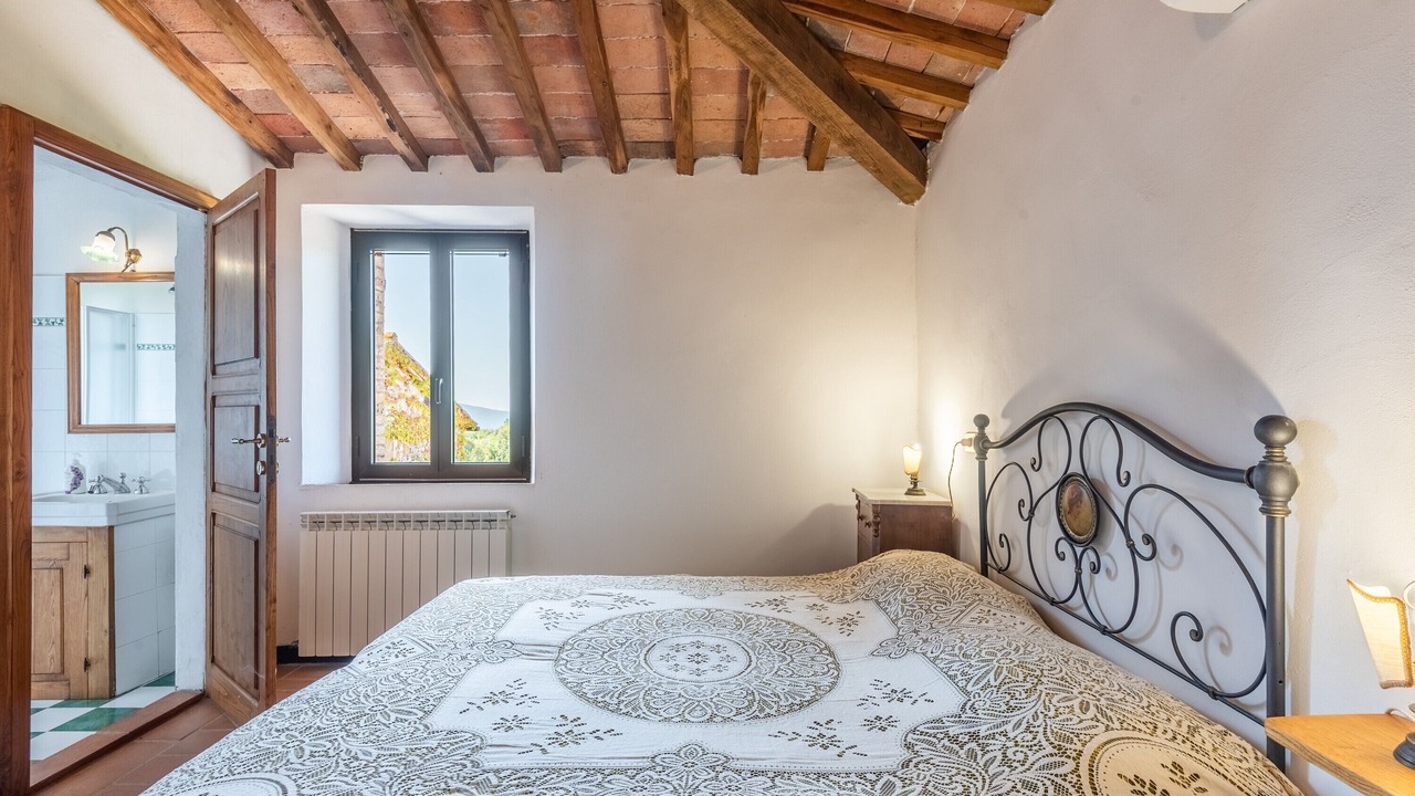 Photo of Bedroom in Murlo
