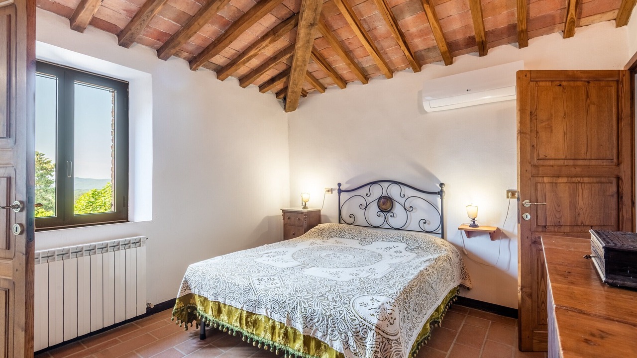 Photo of Bedroom in Murlo