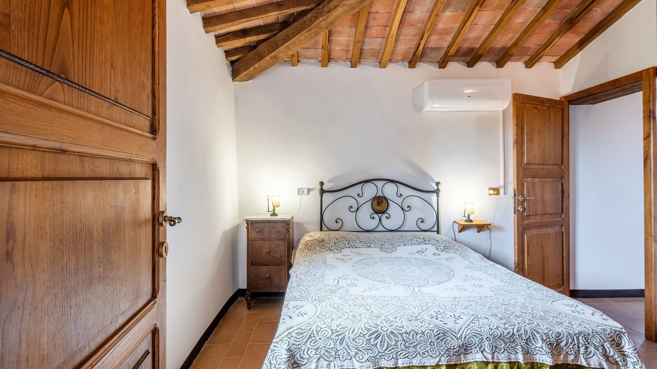 Photo of Bedroom in Murlo