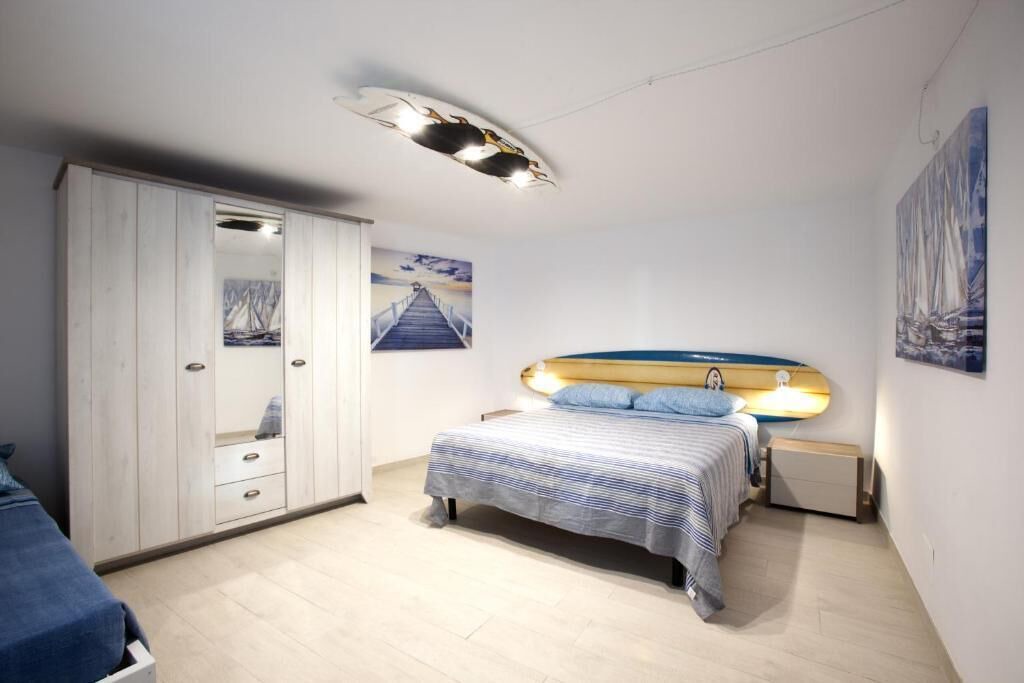 Photo of Bedroom in Lavinio Lido di Enea