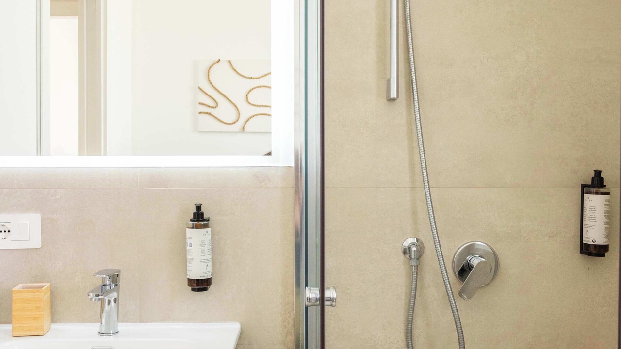 Photo of Bathroom in Carini