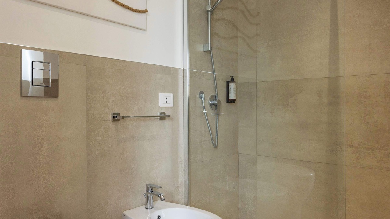 Photo of Bathroom in Carini