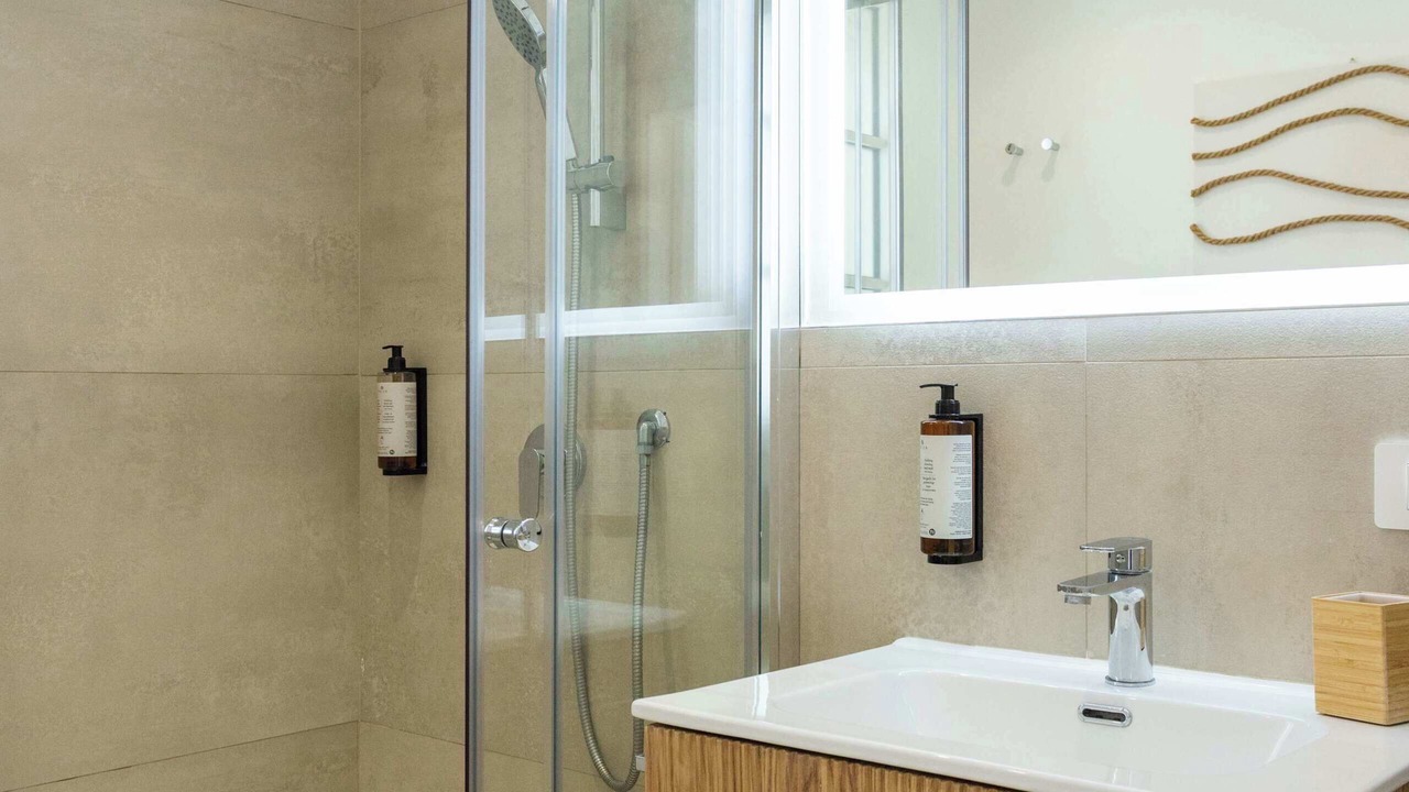 Photo of Bathroom in Carini