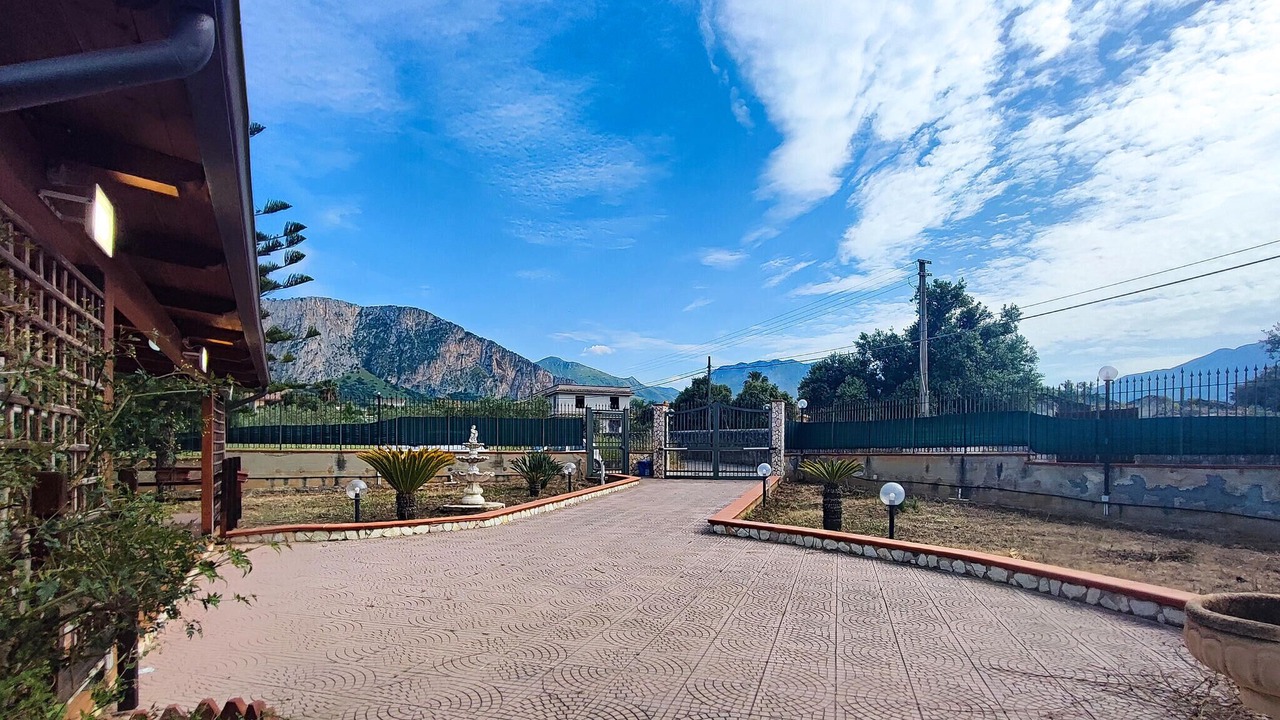 Photo of Others in Villa Grazia di Carini
