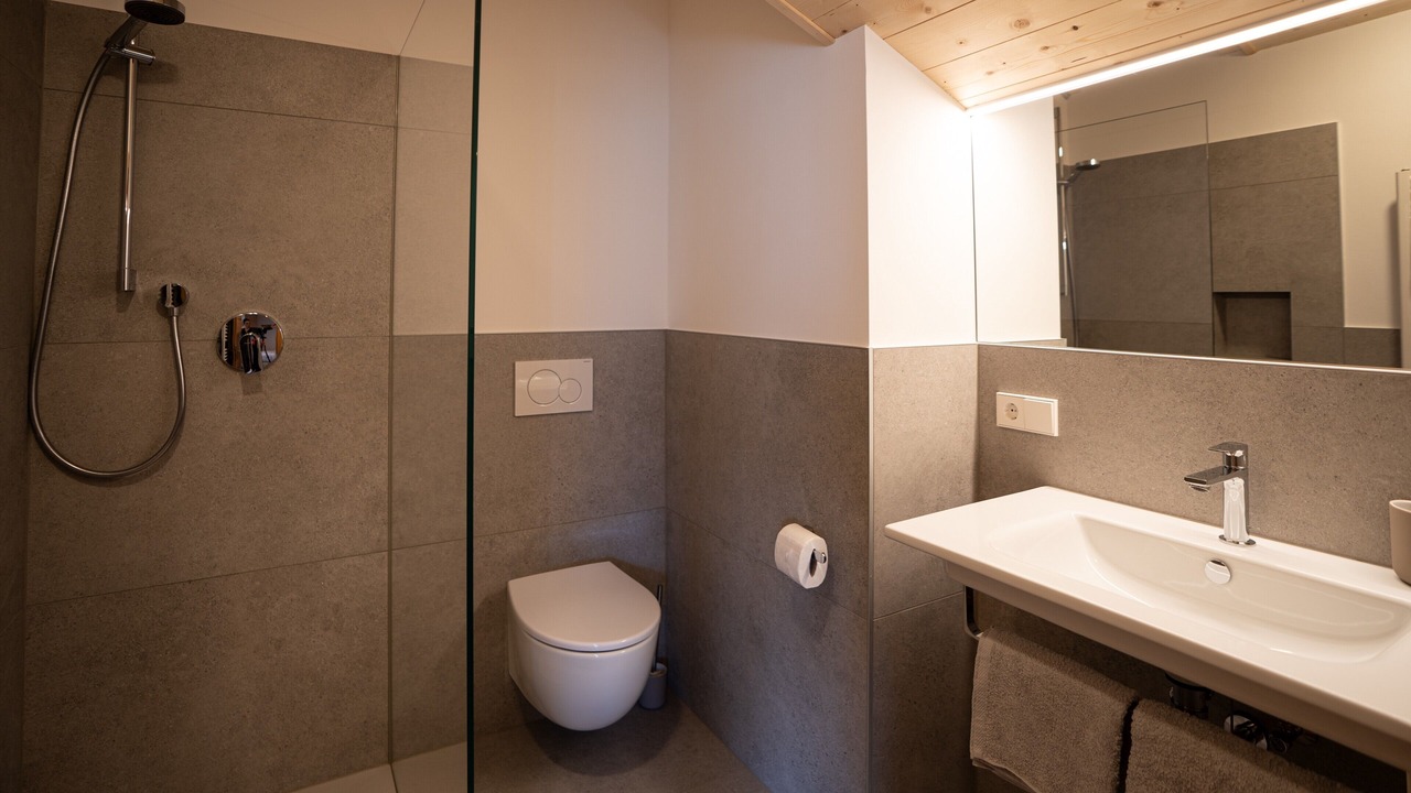 Photo of Bathroom in Plaus