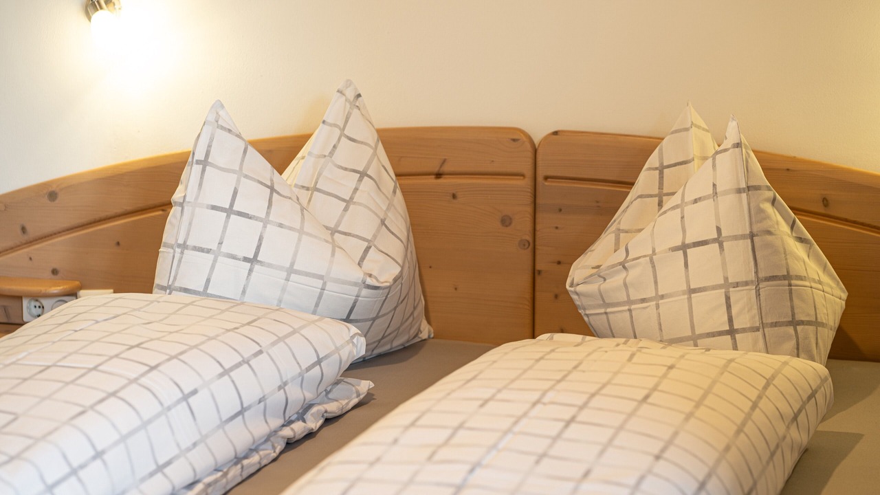 Photo of Bedroom in Plaus