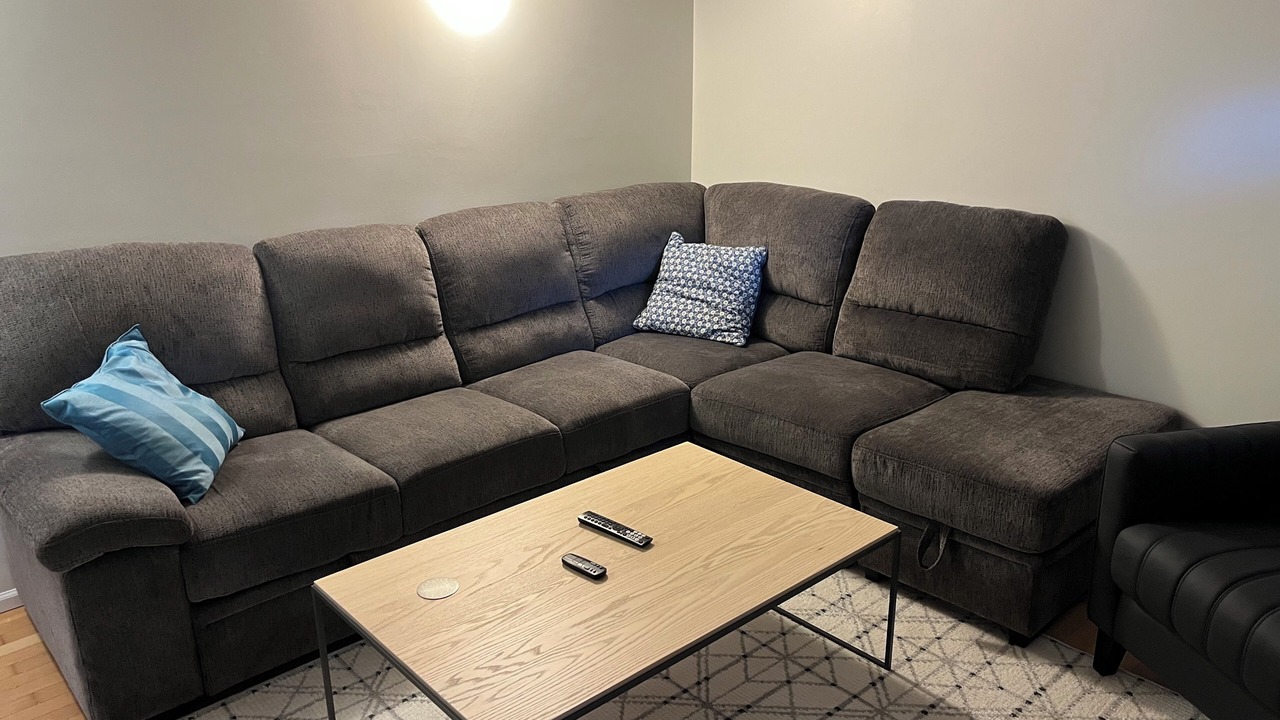 Photo of Livingroom in West Point Grey