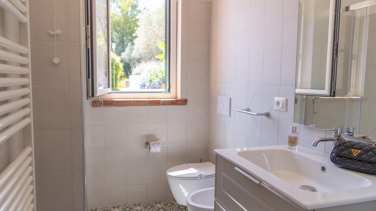 Photo of Bathroom in Mirto