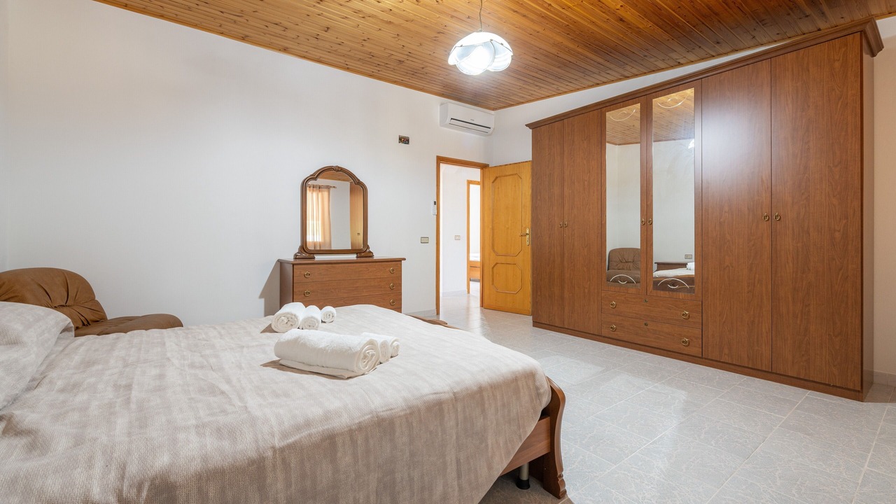 Photo of Bedroom in Perdaxius