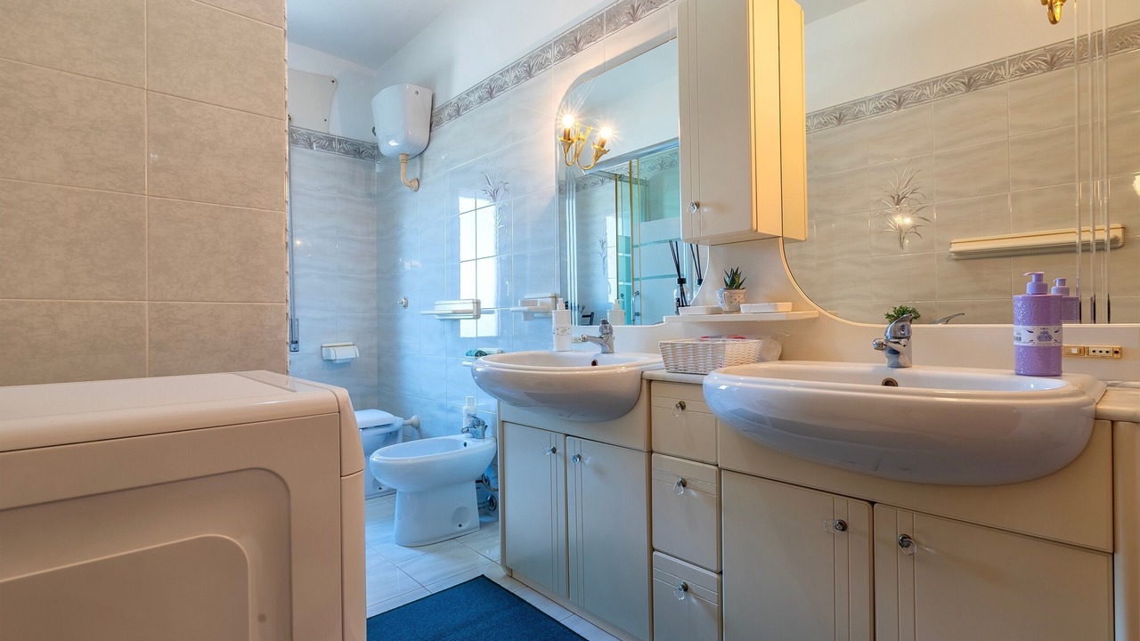 Photo of Bathroom in Olmedo