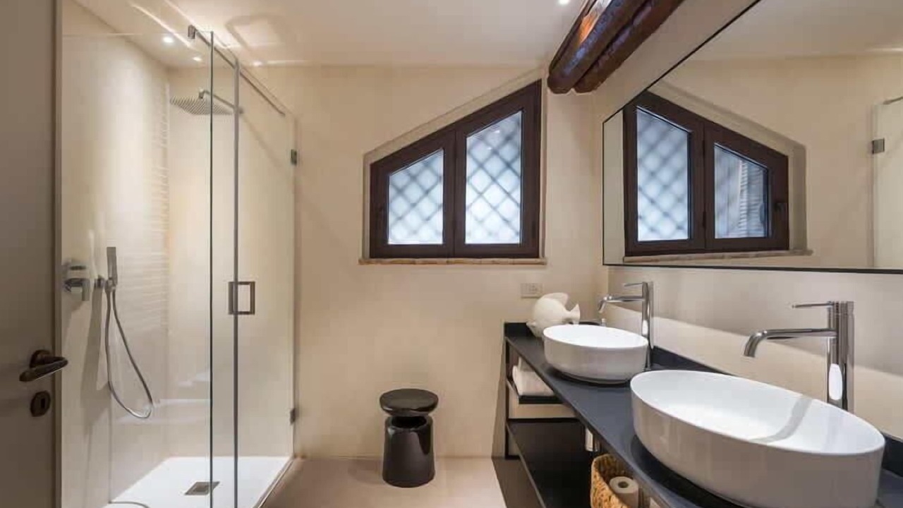 Photo of Bathroom in Archi