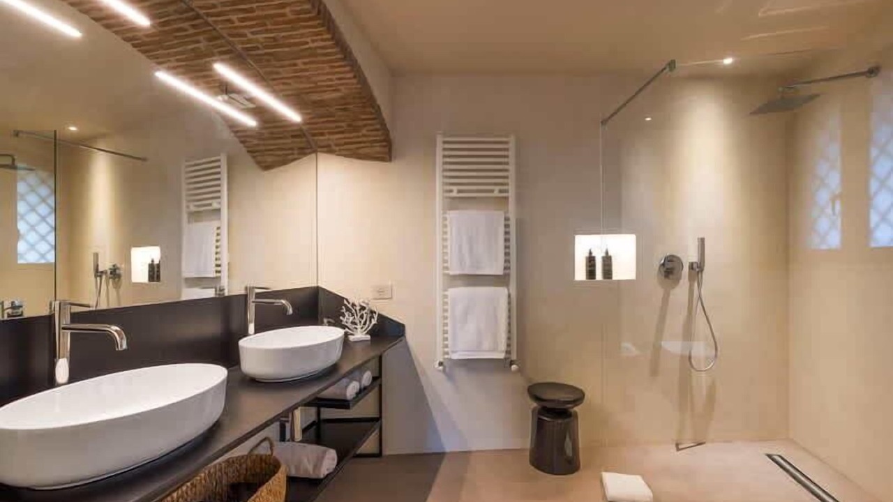 Photo of Bathroom in Archi