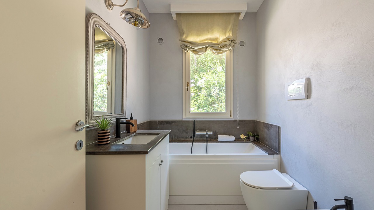 Photo of Bathroom in Palermo