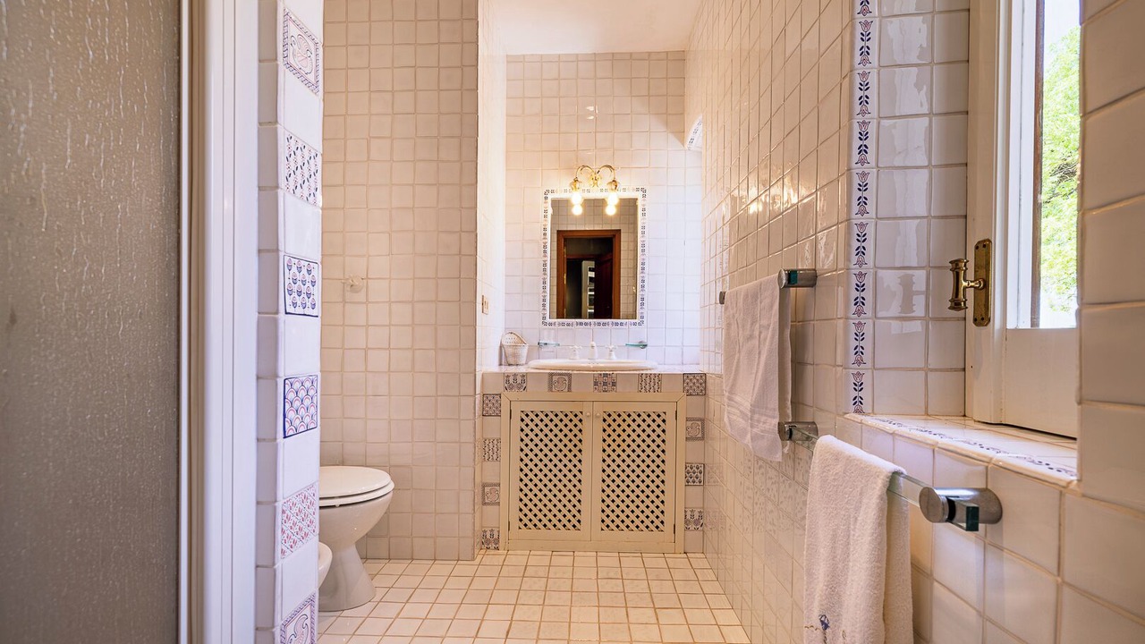 Photo of Bathroom in Salemi
