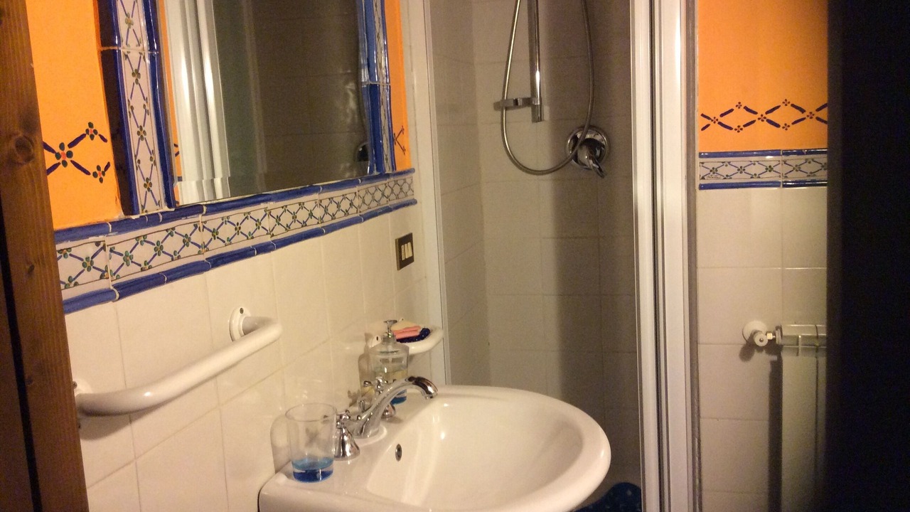 Photo of Bathroom in Partinico