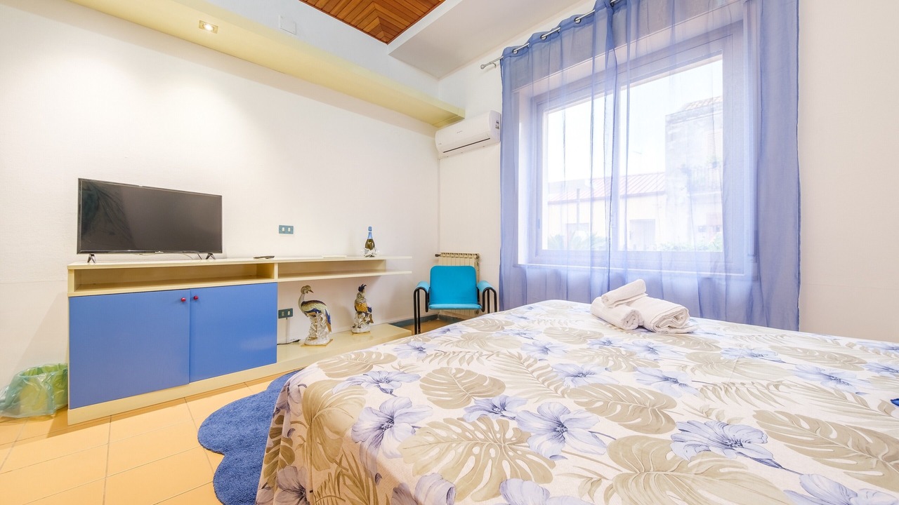 Photo of Bedroom in Pace del Mela