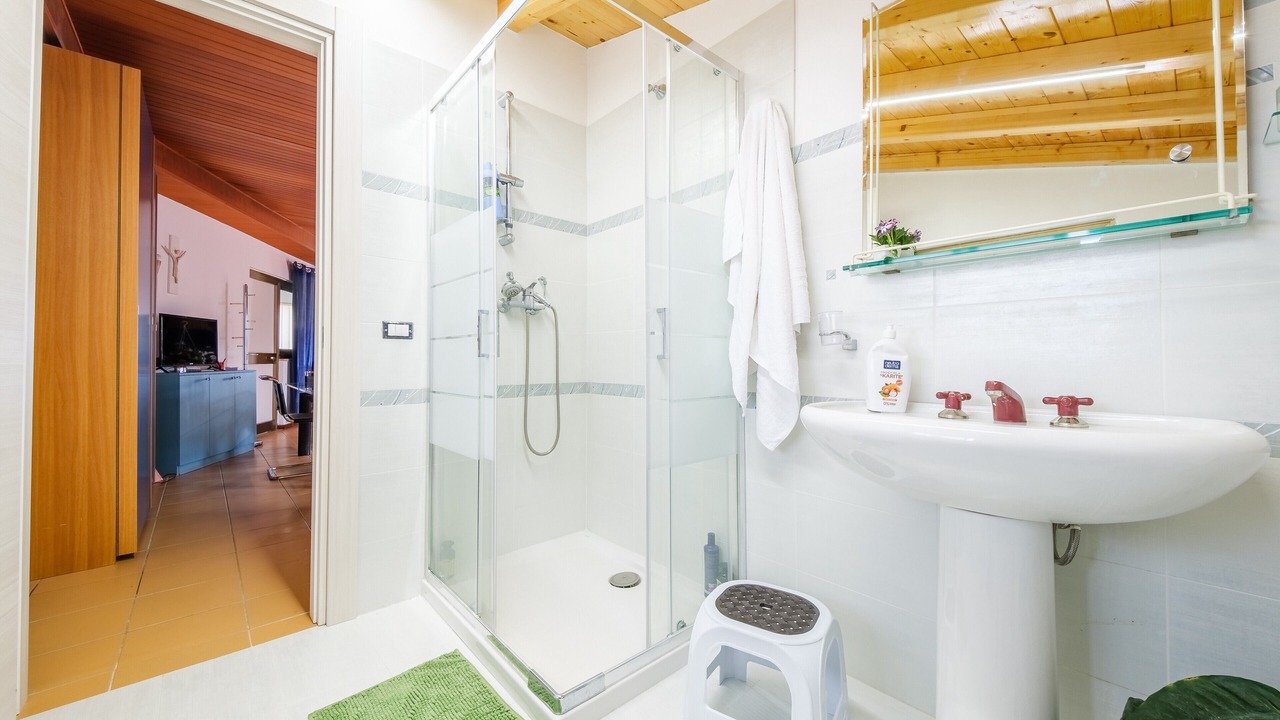 Photo of Bathroom in Pace del Mela