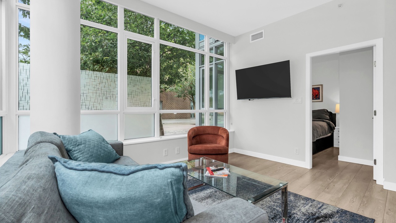 Photo of Livingroom in Southeast False Creek