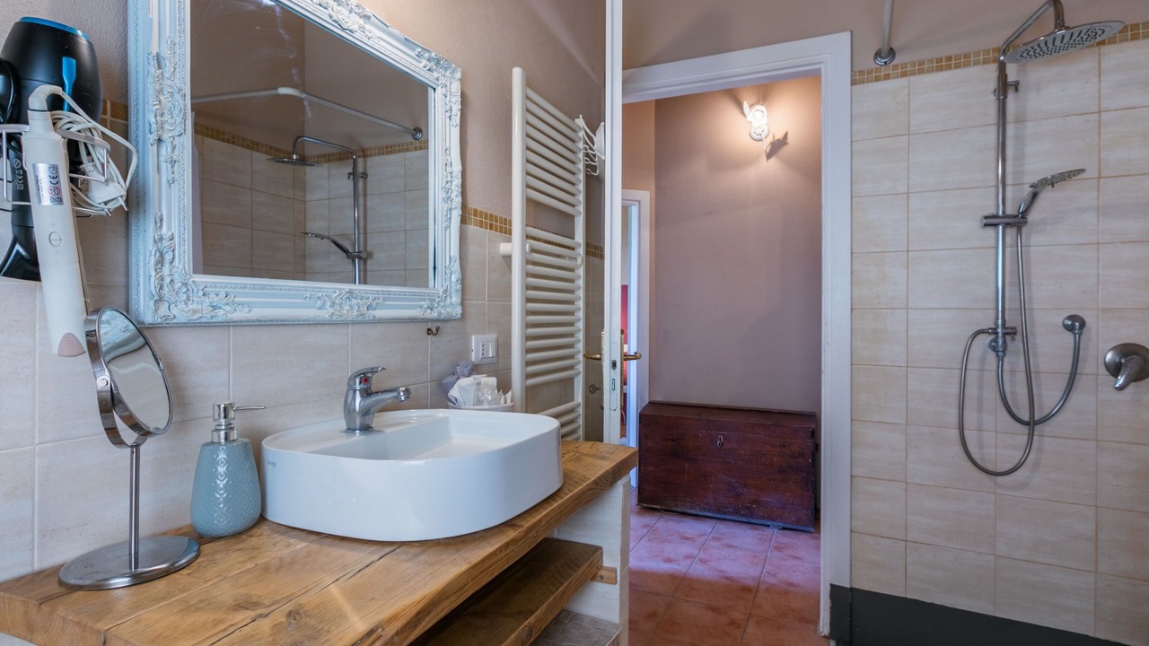 Photo of Bathroom in Bibbona