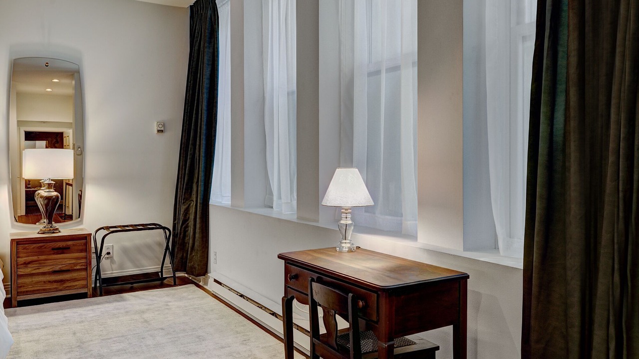 Photo of Bedroom in Latin Quarter