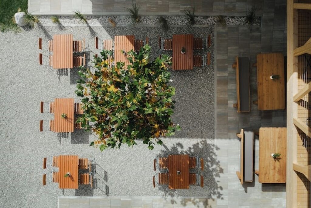 Photo of Outdoor in Naz Sciaves