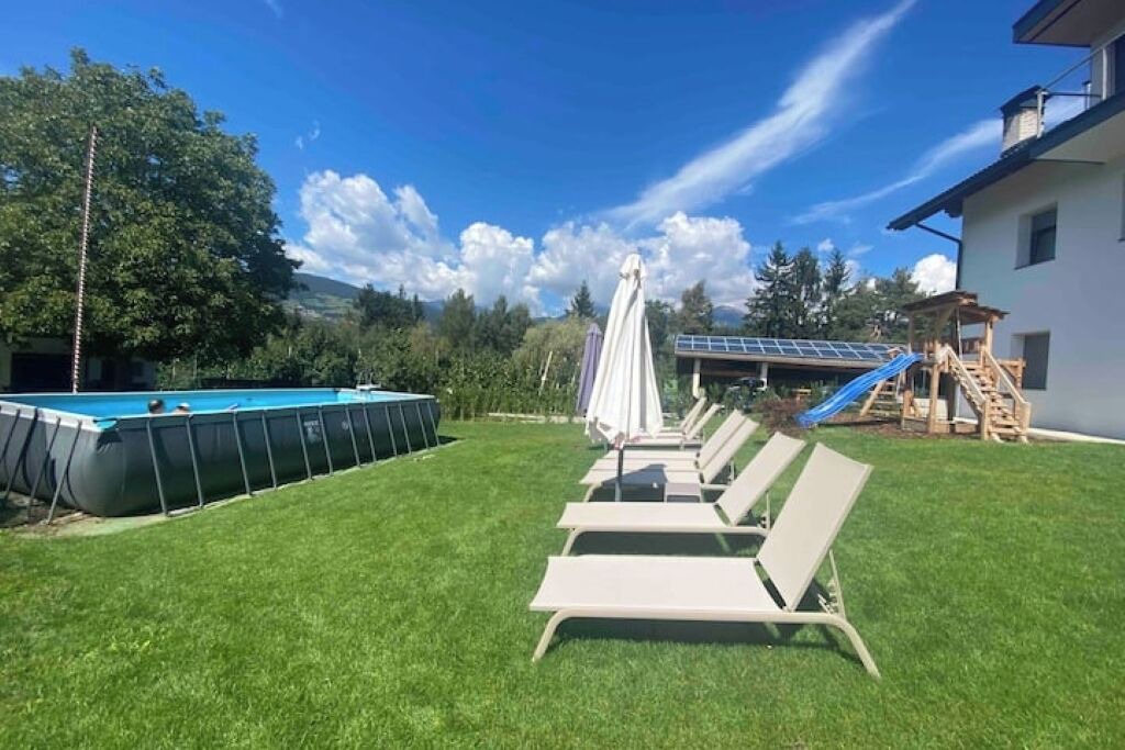 Photo of Outdoor in Naz Sciaves