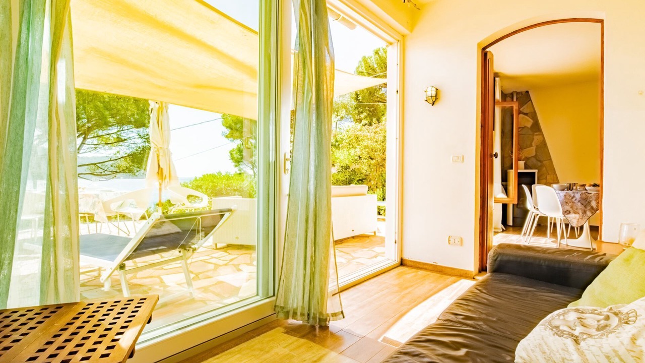 Photo of Livingroom in Lacona