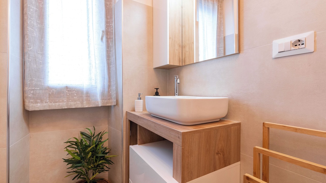 Photo of Bathroom in Quartiere XI Portuense