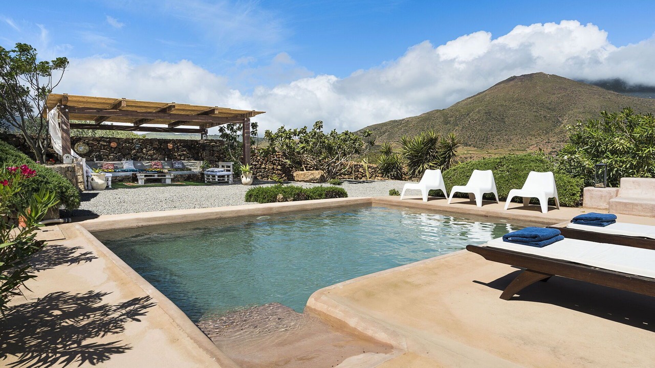 Photo of Others in Pantelleria